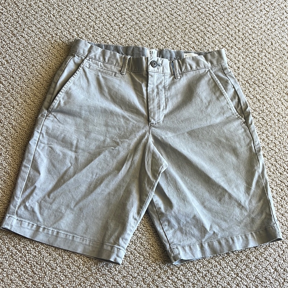 Gap shorts